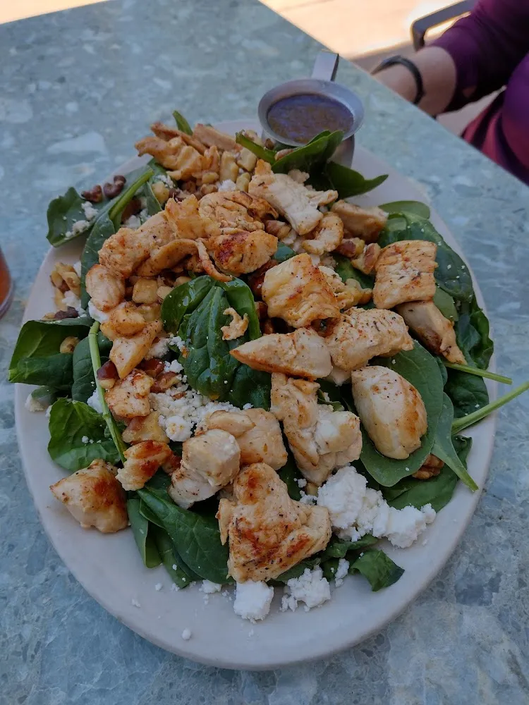 Spinach Salad with Chicken
